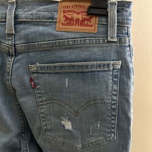 Levi’s 724 High Rise Straight Crop Jeans